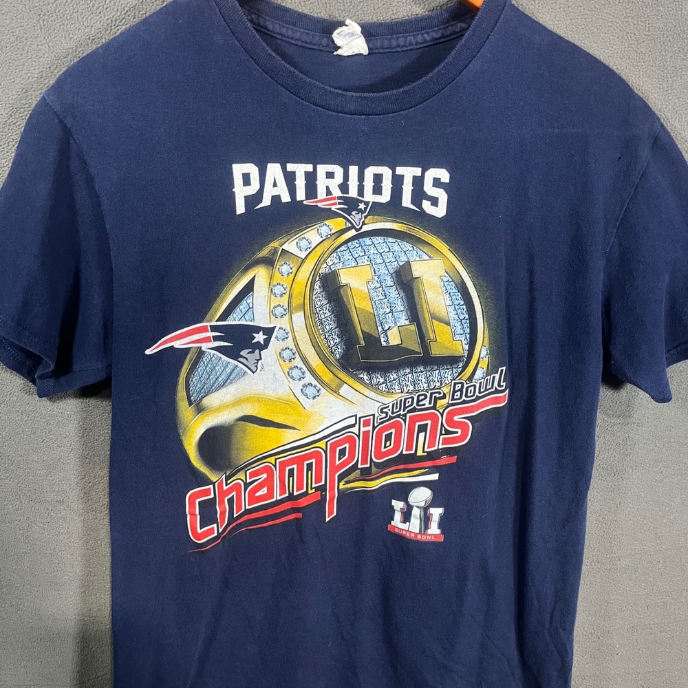New England Patriots Super Bowl LI Champions T-Shirt Navy Blue Mens Delta Small